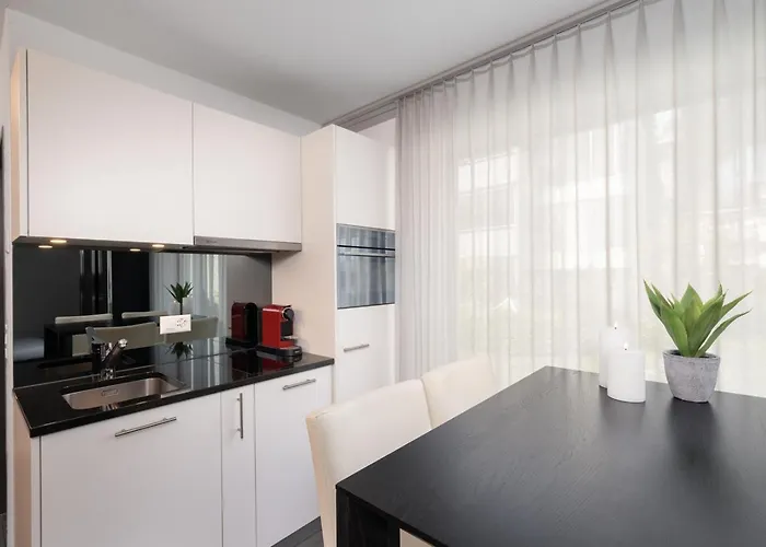 Aparthotel Rafael 3*